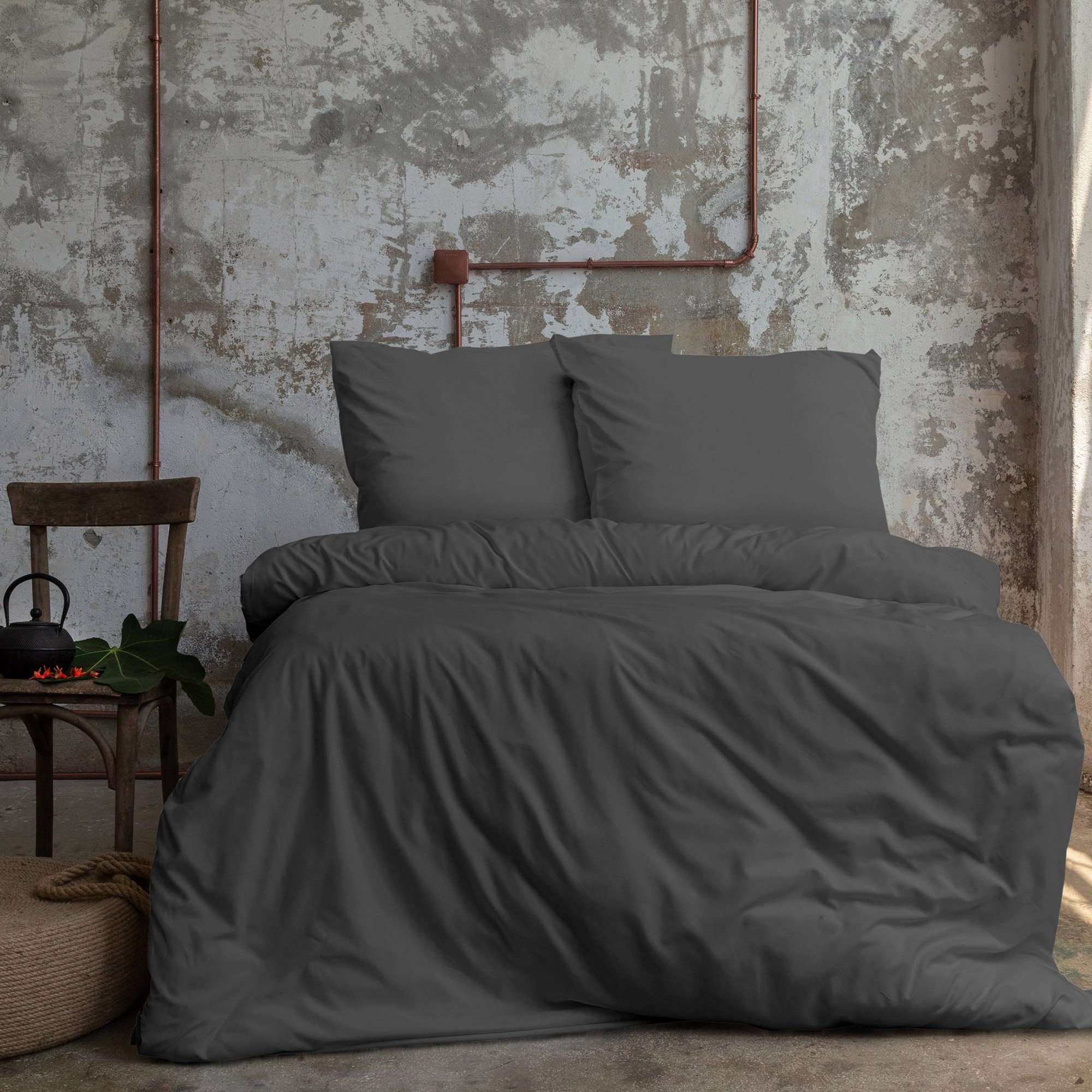 Komfortec Bettwäsche Premium, 135 x 200 bis 220 x 240 cm, 6 verschiedene Größen zur Auswahl, gebürstet 100% Mikrofaser, 2 teilig, Superweiches Bettwäsche-Set, Knitterfrei, Atmungsaktiv