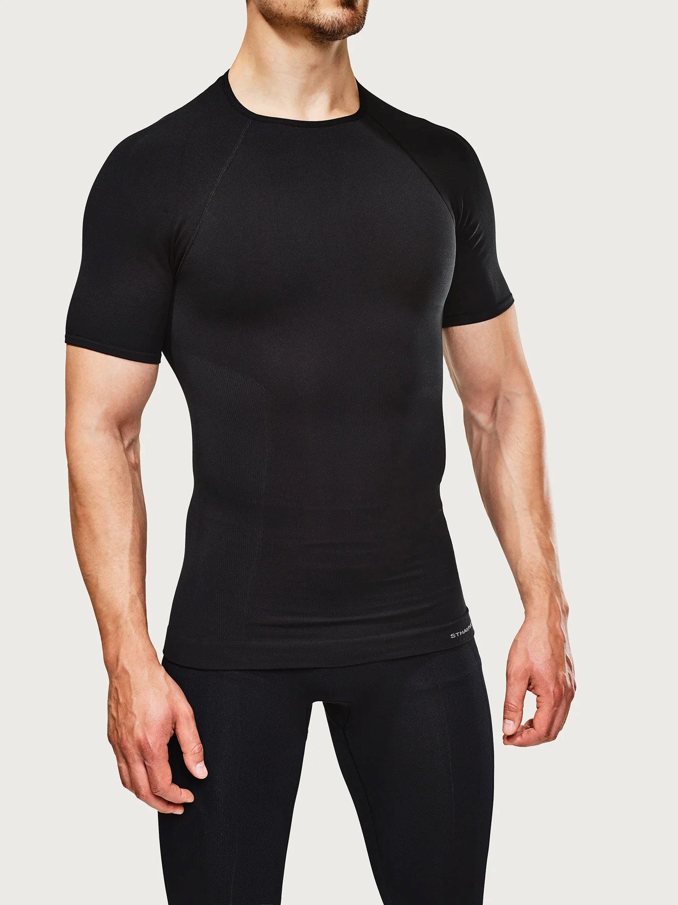 Strammer Max Performance® Kompressionsshirt mit Kompressionseffekt Shapewear, unterstützt die Haltung